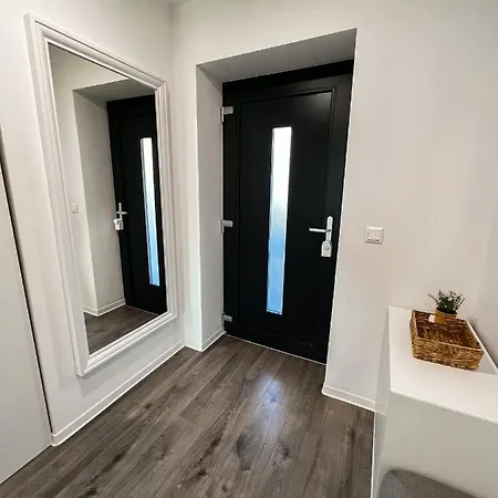 Lägenhet Chill Panorama Apartman *